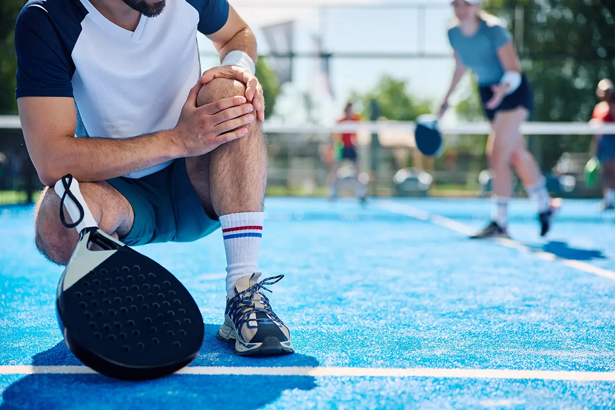 Polo Salute Lucca | Prevenzione e trattamento degli infortuni nel padel: guida completa per giocatori di ogni livello